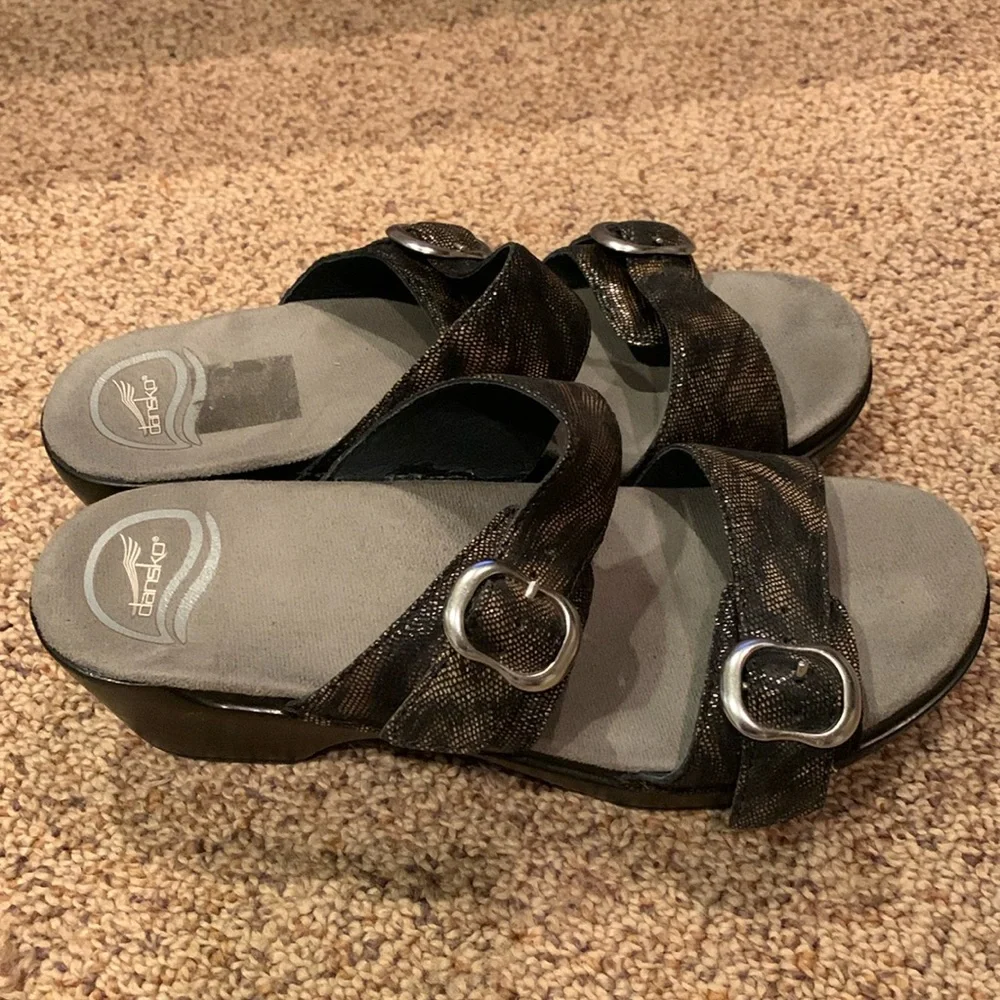 Dansko Sophie animal print Shimmer Leather Slide Wedge platform Sandal EU 39 8.5